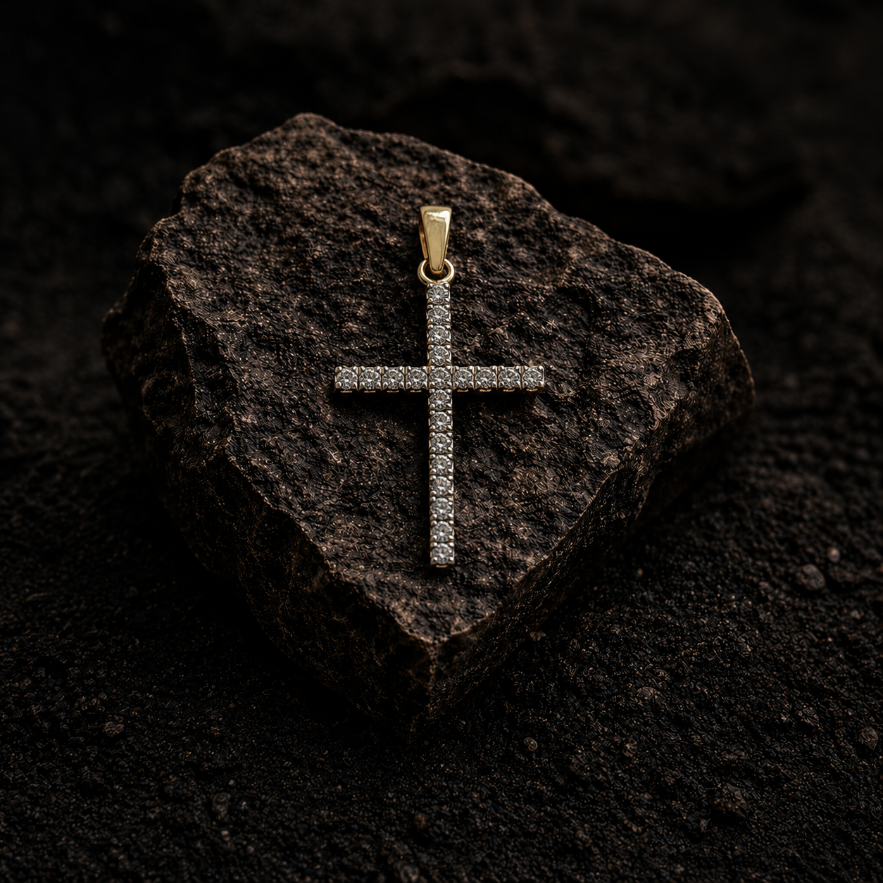 10 Yellow Gold Diamond Cross Pendant